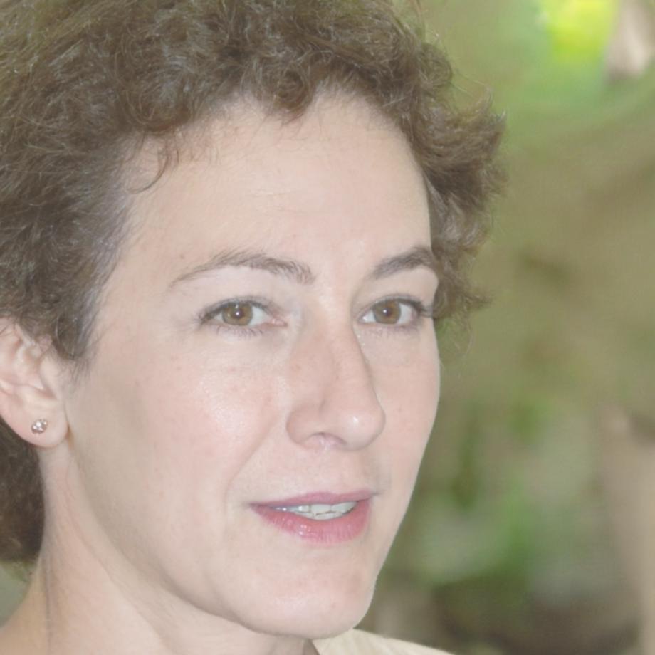 Margarete Hoffmann, Expertin für Finanzanalyse